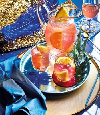 Caribbean rum punch