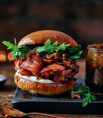 Smoky bacon buns with date ketchup