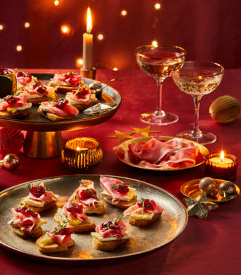 Sponsored: Prosciutto di Parma, Brie and cranberry bruschette