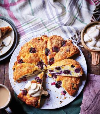 Buttermilk, blueberry and ginger scone cake