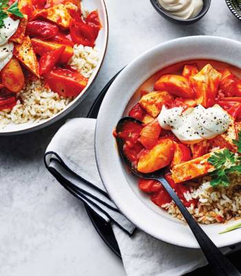 Smoked tofu goulash