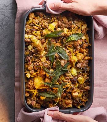 Brioche sausage stuffing