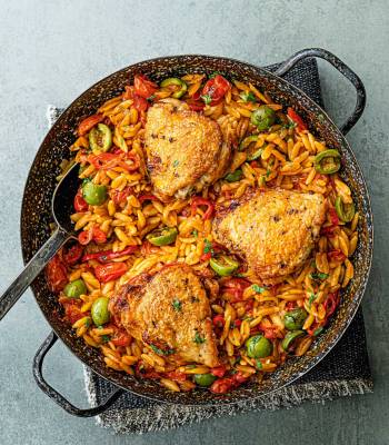 Chicken cacciatore orzo bake