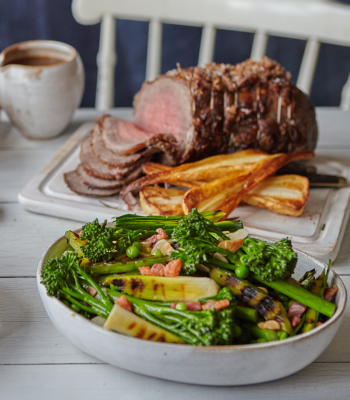 Sponsored: Tenderstem® broccoli with griddled leaks, lardons and peas