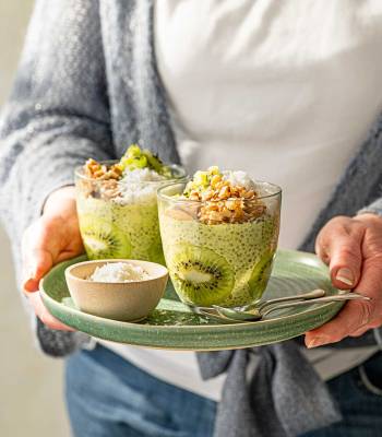 Matcha and kiwi chia pudding