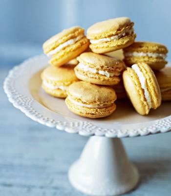 Pineapple and coconut macaroons