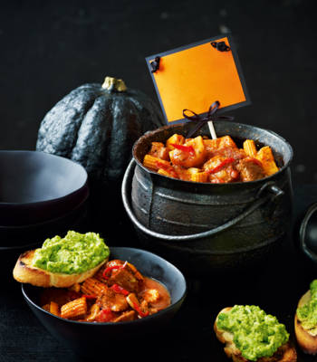 Spicy spooky stew & ghoulish toasts