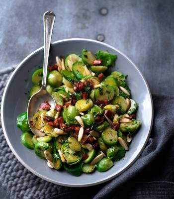 Brussels sprouts with almonds and chorizo