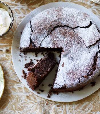 Chocolate and almond torte