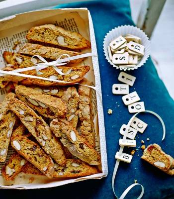 Orange, fig and almond biscotti