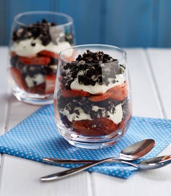 Oreo crunch parfait