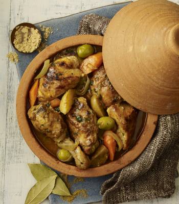 Spiced chicken tagine with preserved lemon and olives 