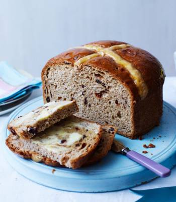Classic hot cross bun loaf with butter
