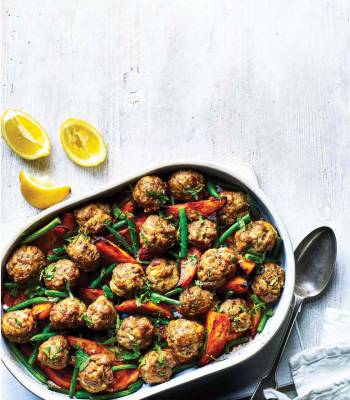 Portuguese meatball and potato traybake