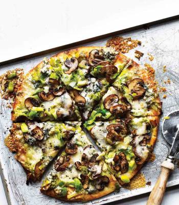 Mushroom & Gorgonzola pizza