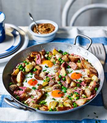 Spring veg and ham hash