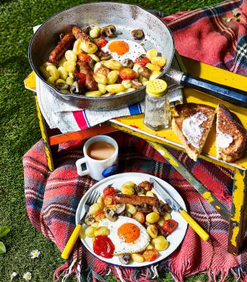 All-day breakfast gnocchi fry-up