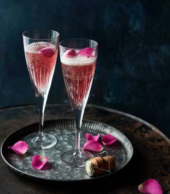 Valentine's gin and Champagne cocktail