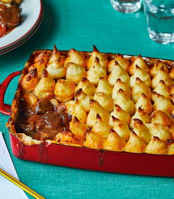 Beef stew cottage pie