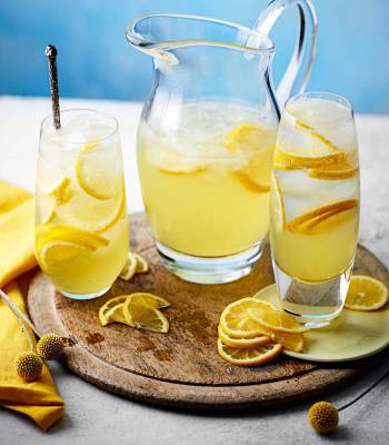 Vodka lemonade