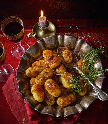 Honey-mustard fondant potatoes 