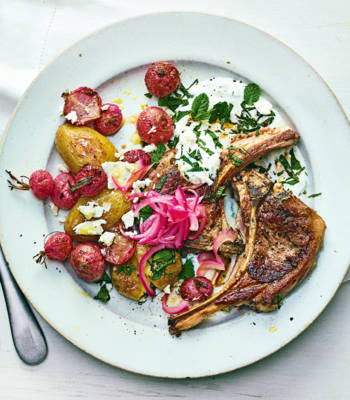 Lamb chops with roasted radishes