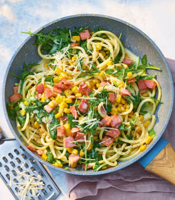 Creamy bacon and corn spaghetti