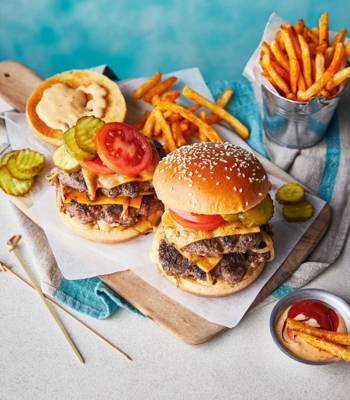 Smash burgers
