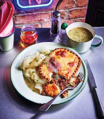 Pie, mash and liquor