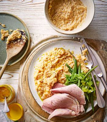 Boiled gammon with pease pudding