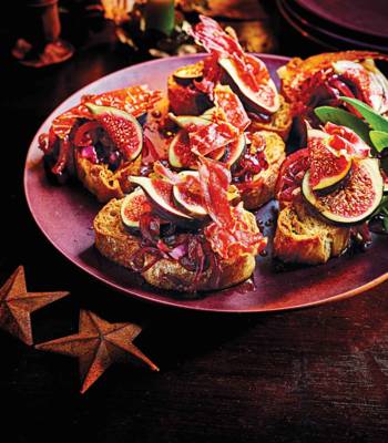 Sage and onion crostini with crispy parma ham and honeyed figs