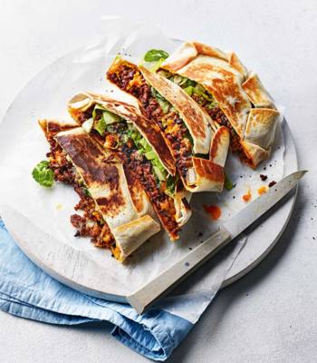 5-ingredient spicy chipotle crunch wraps