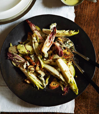 Chicory, walnut and Roquefort salad