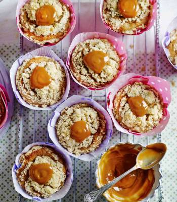 Banana and caramel muffins