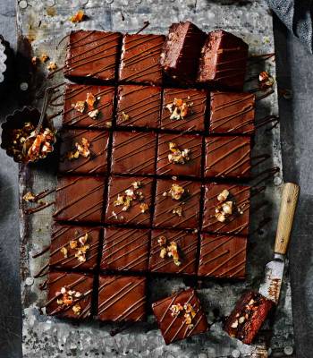 Chocolate, pecan and salted caramel torte