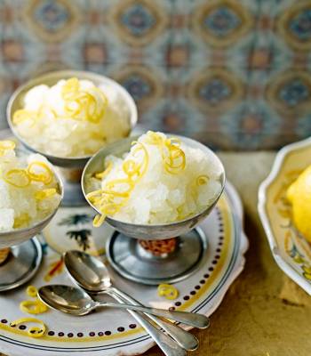 Lemon and limoncello granita 