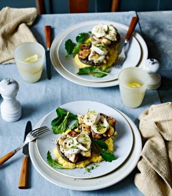 Stuffed mushrooms with goats’ cheese and creamy polenta