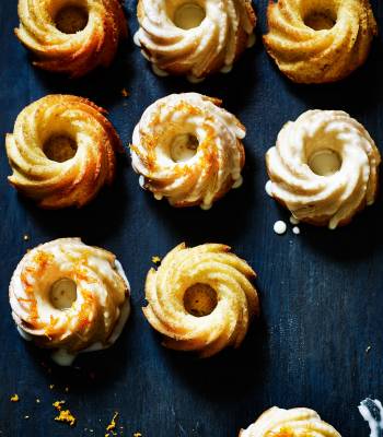 Clementine cakes