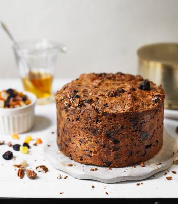 Tropical fruit and nut cake