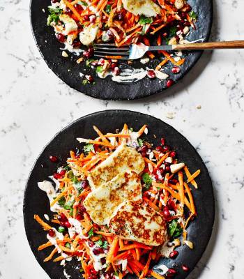 Cashew, carrot, pomegranate and halloumi salad