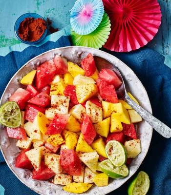 Fruit salad with chilli and lime