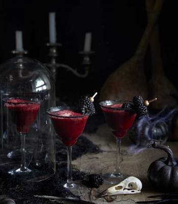 Black magic Halloween Bellini