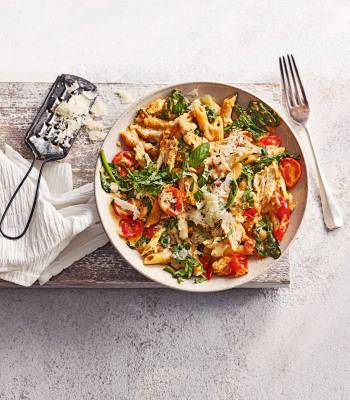 Tuscan chicken pasta