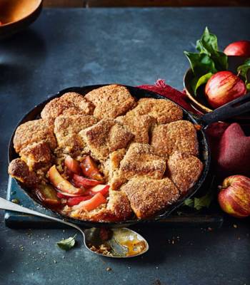 Maple apple and cinnamon cobbler