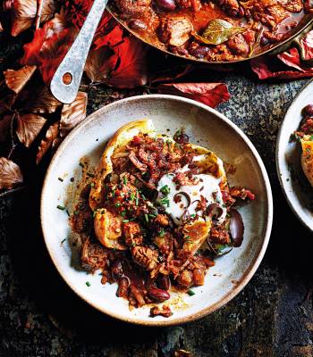 Campfire chilli