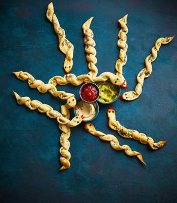 Rattlesnake breadsticks