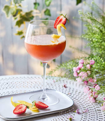 Pimm's clover club