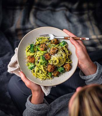 Herby meatballs with broccoli pesto pasta