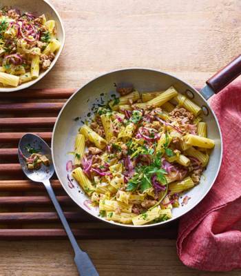 Rigatoni with sausage and chicory