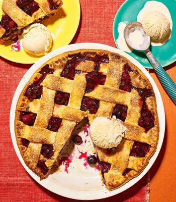 Blueberry lattice pie